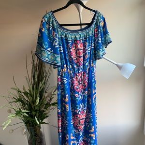 off shoulder printed maxi dress // cinched waist